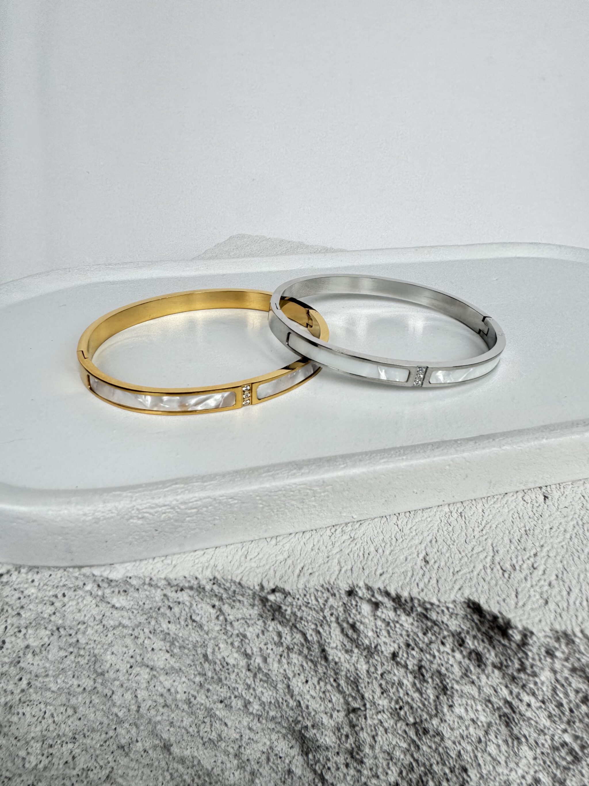 PARELMOER ARMBAND
